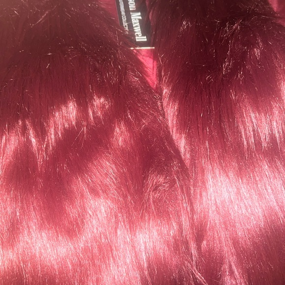 Jason Maxwell - Burgundy Faux Fur Vest - Size Large - NWT - Picture 8 of 8